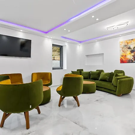 Transylvania House Hotel 4*