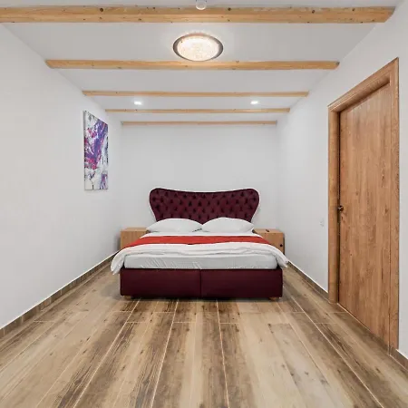 Transylvania House 4*